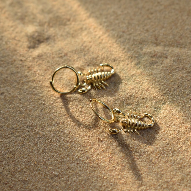 PENDIENTE SCORPION