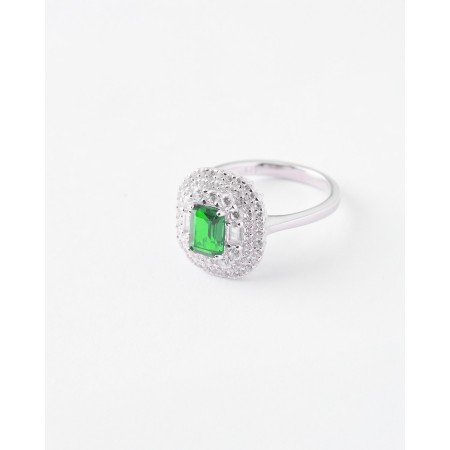Anillo Circonita Esmeralda Central 7x5mm Triple Halo Circonitas Blancas Plata  Malizzia 2