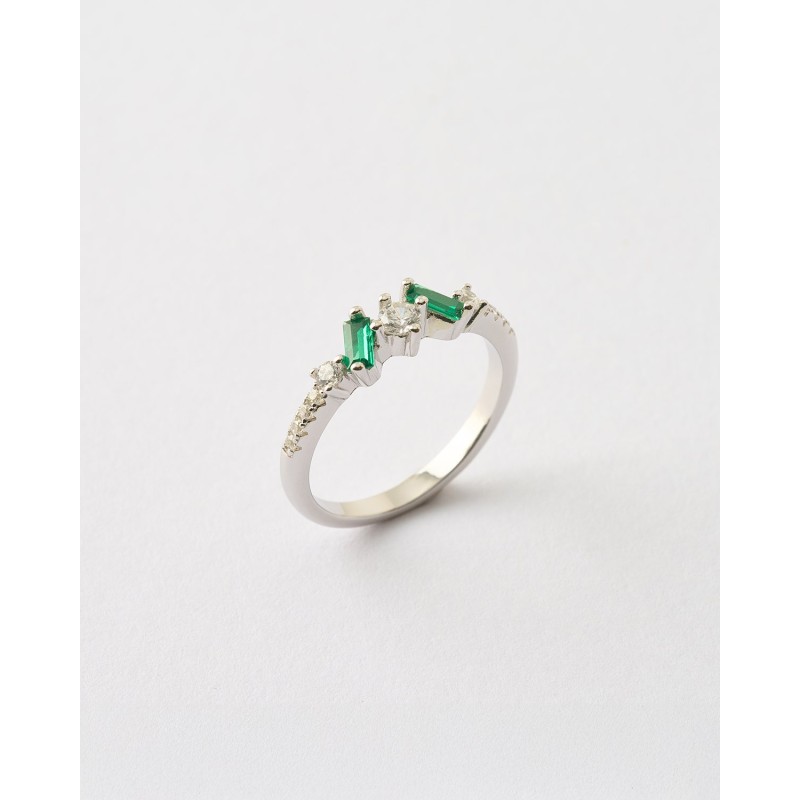 ANILLO CIRCONITAS REDONDAS BLANCSA Y BAGUETTE ESMERALDA  Malizzia