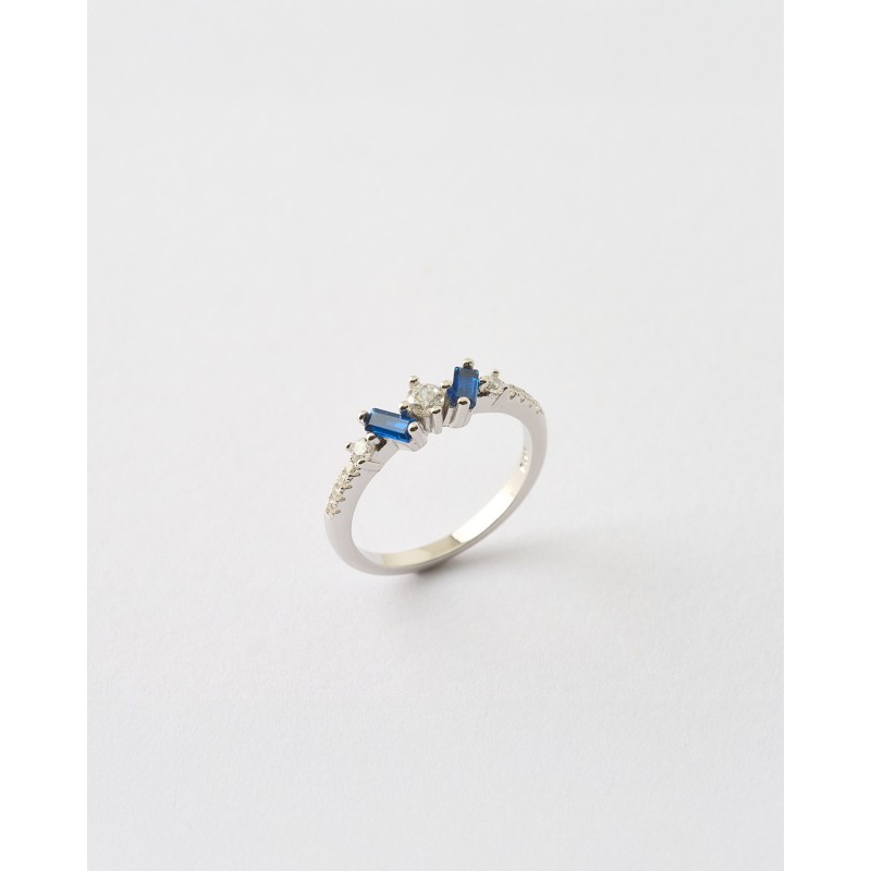 ANILLO CIRCONITAS REDONDAS BLANCSA Y BAGUETTE ZAFIRO  Malizzia